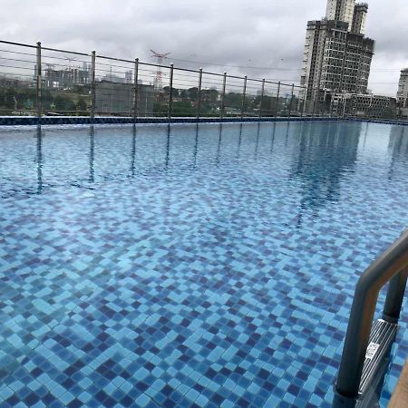 Appartamento The Loft Kangkar Teberau Esterno foto