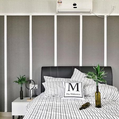 Appartamento The Loft Kangkar Teberau Esterno foto